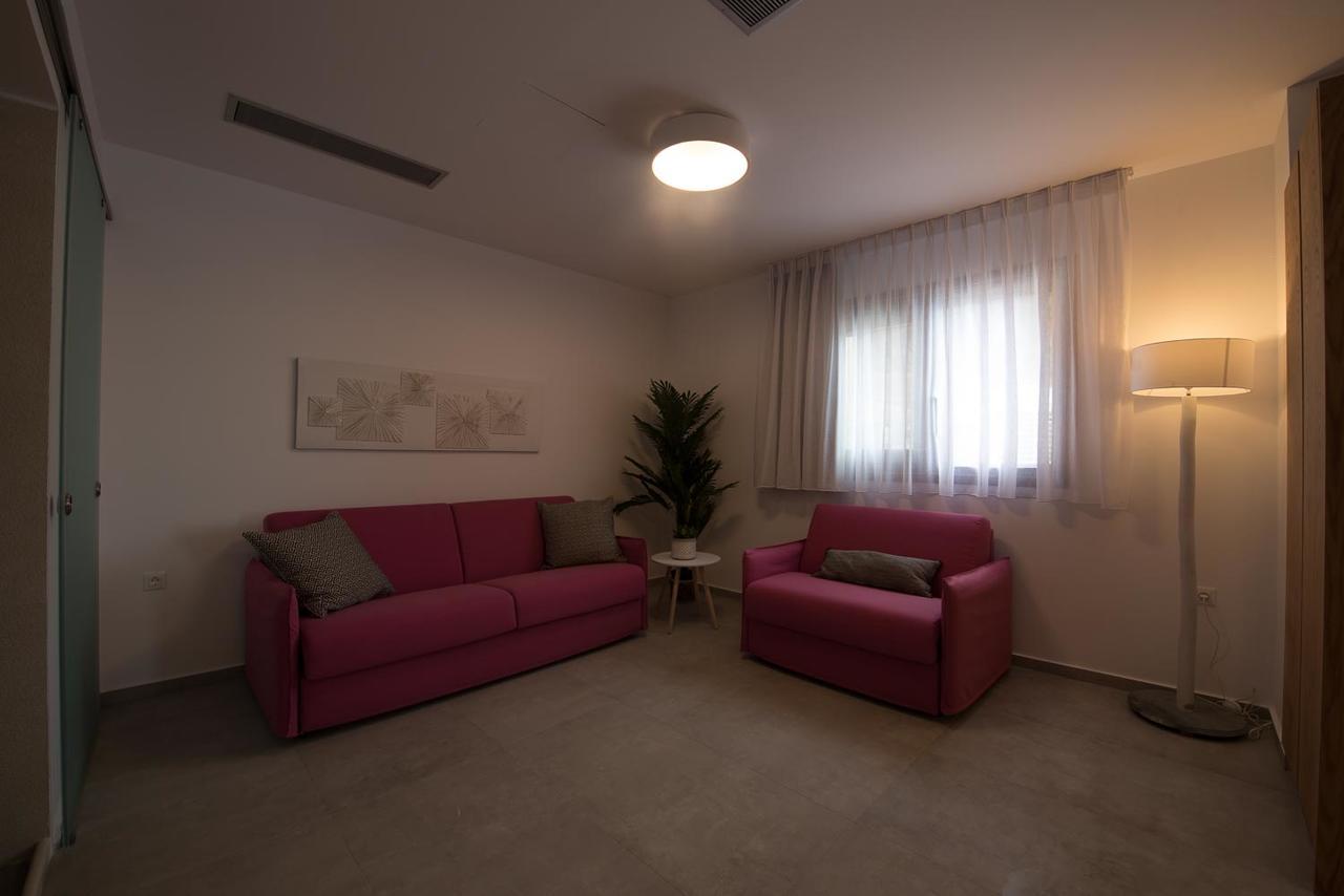 Natura Luxury Boutique Hotel Skopelos Лутраки Экстерьер фото