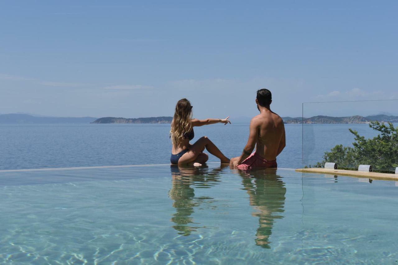 Natura Luxury Boutique Hotel Skopelos Лутраки Экстерьер фото