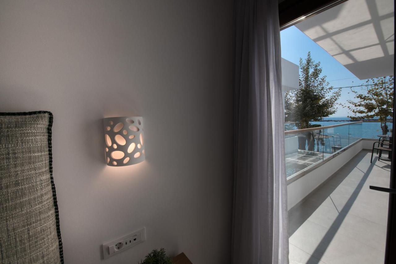 Natura Luxury Boutique Hotel Skopelos Лутраки Экстерьер фото